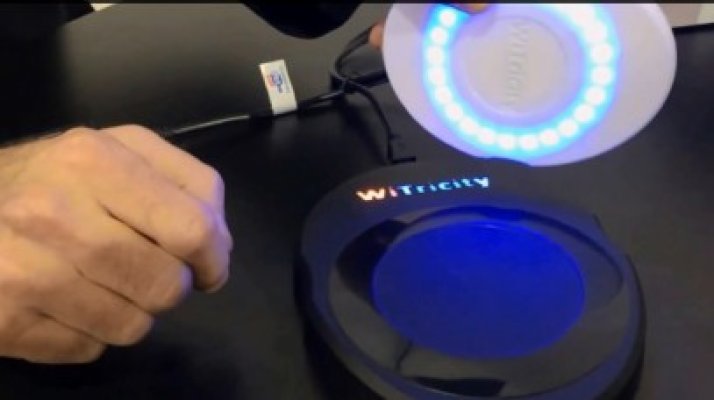 A apărut încărcătorul wireless la distanţă pentru telefoane